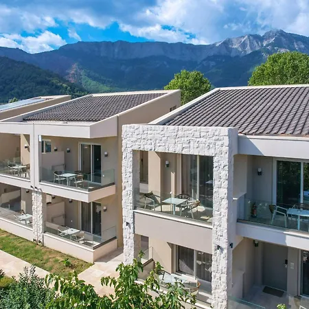 Iliorama Luxury 4*