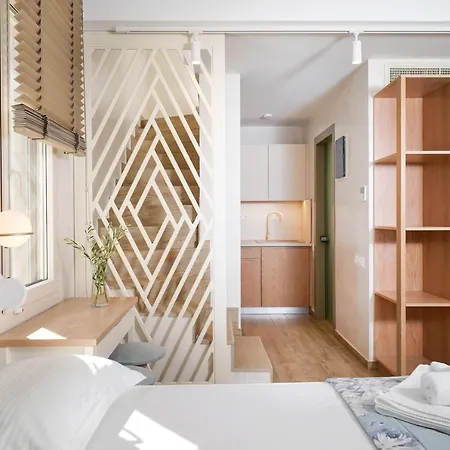 Aparthotel Iliorama Luxury Suites *