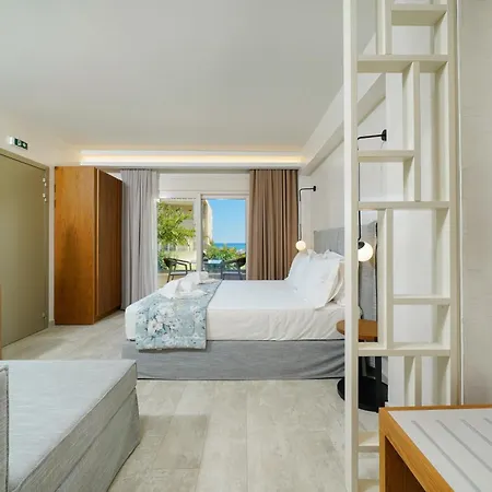 Aparthotel Iliorama Luxury Suites