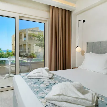 Aparthotel Iliorama Luxury Suites *