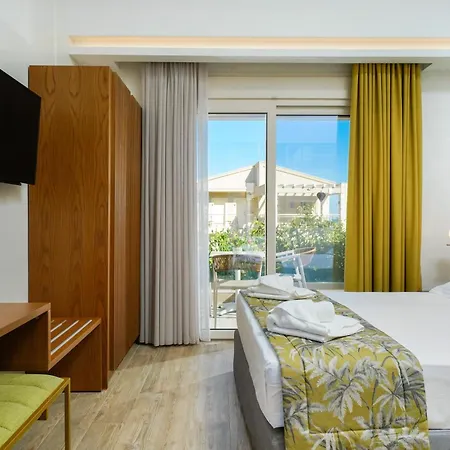 Iliorama Luxury Suites