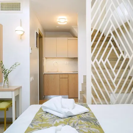 Iliorama Luxury Suites Aparthotel