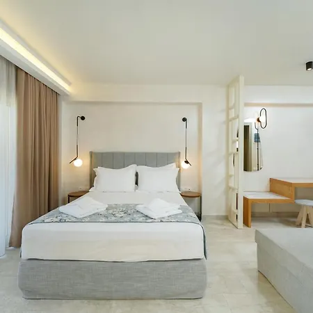 Aparthotel Iliorama Luxury Suites 4*